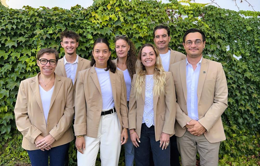 l'équipe de l'agence Bleu Marine
