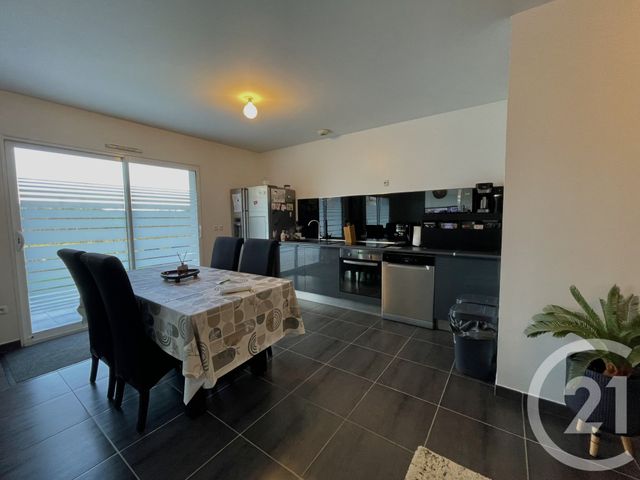 maison à vendre - 4 pièces - 83.04 m2 - GIVRAND - 85 - PAYS-DE-LOIRE - Century 21 Bleu Marine