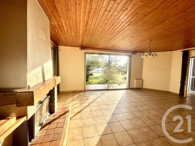 maison à vendre - 4 pièces - 101.25 m2 - GIVRAND - 85 - PAYS-DE-LOIRE - Century 21 Bleu Marine