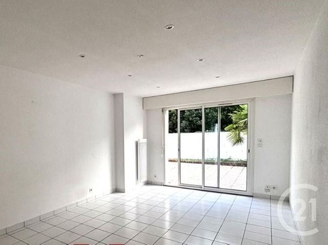 maison à vendre - 4 pièces - 65.9 m2 - ST GILLES CROIX DE VIE - 85 - PAYS-DE-LOIRE - Century 21 Bleu Marine