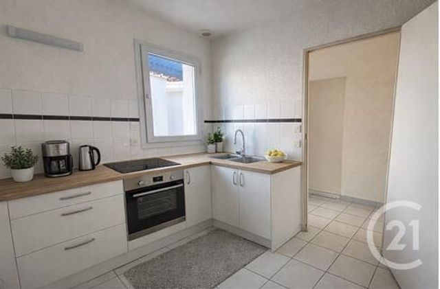 maison à vendre - 4 pièces - 65.9 m2 - ST GILLES CROIX DE VIE - 85 - PAYS-DE-LOIRE - Century 21 Bleu Marine