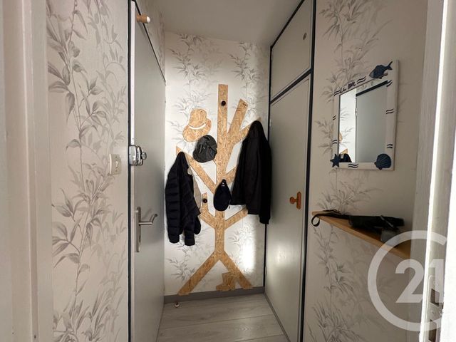 Appartement T2 à vendre - 2 pièces - 33.0 m2 - ST HILAIRE DE RIEZ - 85 - PAYS-DE-LOIRE - Century 21 Bleu Marine