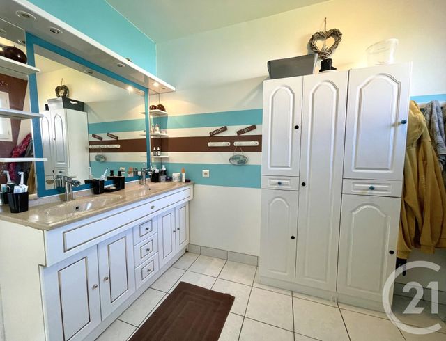 maison à vendre - 4 pièces - 130.25 m2 - ST MAIXENT SUR VIE - 85 - PAYS-DE-LOIRE - Century 21 Bleu Marine