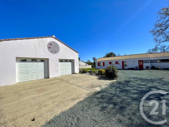 maison à vendre - 4 pièces - 130.25 m2 - ST MAIXENT SUR VIE - 85 - PAYS-DE-LOIRE - Century 21 Bleu Marine