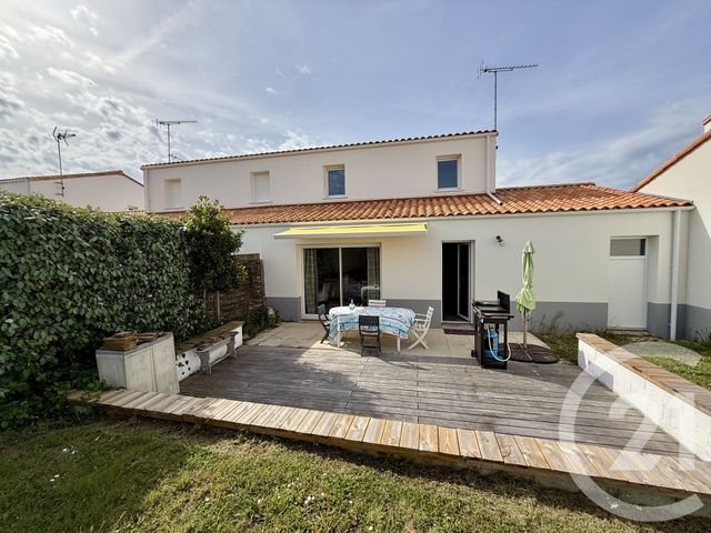 maison à vendre - 5 pièces - 101.0 m2 - ST GILLES CROIX DE VIE - 85 - PAYS-DE-LOIRE - Century 21 Bleu Marine