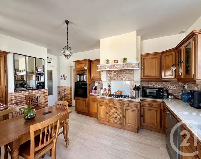 maison à vendre - 7 pièces - 170.42 m2 - LE FENOUILLER - 85 - PAYS-DE-LOIRE - Century 21 Bleu Marine