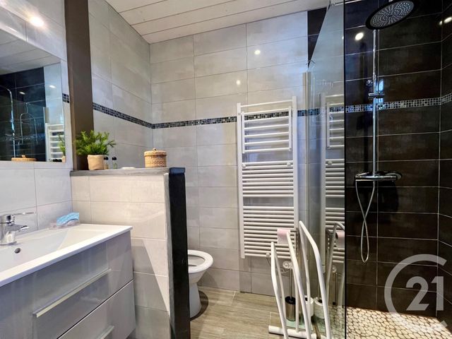 maison à vendre - 7 pièces - 170.42 m2 - LE FENOUILLER - 85 - PAYS-DE-LOIRE - Century 21 Bleu Marine