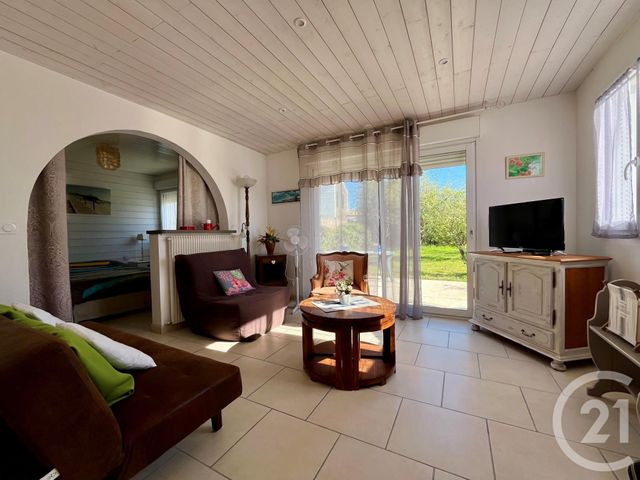 maison à vendre - 7 pièces - 170.42 m2 - LE FENOUILLER - 85 - PAYS-DE-LOIRE - Century 21 Bleu Marine