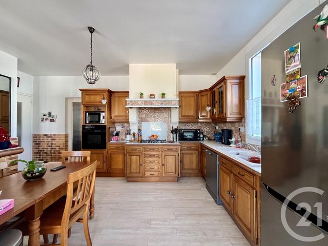 maison à vendre - 7 pièces - 170.42 m2 - LE FENOUILLER - 85 - PAYS-DE-LOIRE - Century 21 Bleu Marine