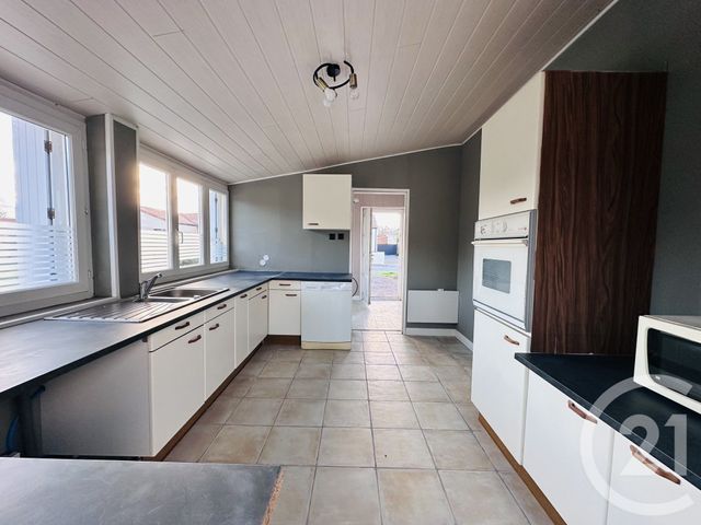 maison à vendre - 3 pièces - 75.0 m2 - LE FENOUILLER - 85 - PAYS-DE-LOIRE - Century 21 Bleu Marine