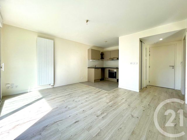 Appartement T2 à vendre - 2 pièces - 40.18 m2 - ST GILLES CROIX DE VIE - 85 - PAYS-DE-LOIRE - Century 21 Bleu Marine