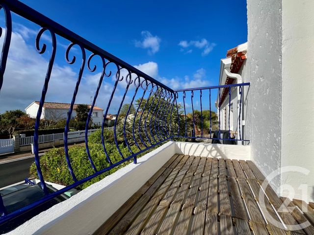 maison à vendre - 5 pièces - 118.5 m2 - LE FENOUILLER - 85 - PAYS-DE-LOIRE - Century 21 Bleu Marine