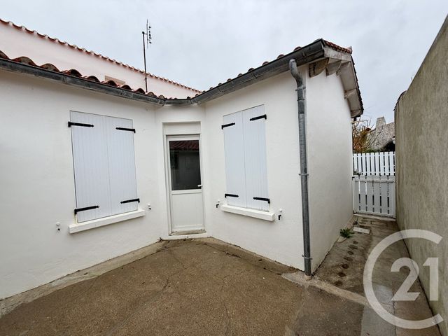maison à vendre - 6 pièces - 83.0 m2 - ST GILLES CROIX DE VIE - 85 - PAYS-DE-LOIRE - Century 21 Bleu Marine
