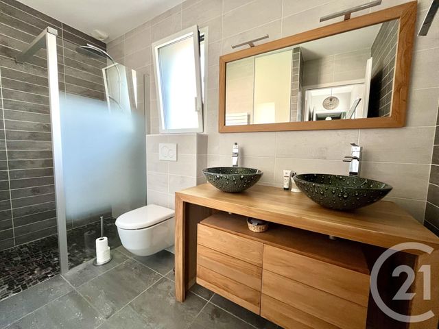 maison à vendre - 5 pièces - 155.56 m2 - LE FENOUILLER - 85 - PAYS-DE-LOIRE - Century 21 Bleu Marine