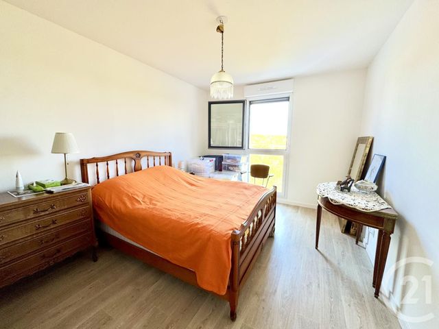 Appartement T3 à vendre - 3 pièces - 62.08 m2 - ST GILLES CROIX DE VIE - 85 - PAYS-DE-LOIRE - Century 21 Bleu Marine