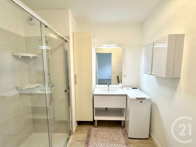Appartement T3 à vendre - 3 pièces - 62.08 m2 - ST GILLES CROIX DE VIE - 85 - PAYS-DE-LOIRE - Century 21 Bleu Marine