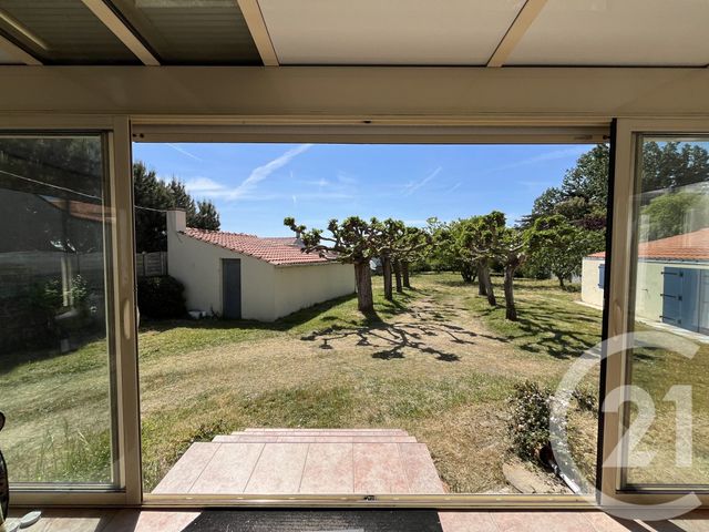 maison à vendre - 5 pièces - 128.35 m2 - ST HILAIRE DE RIEZ - 85 - PAYS-DE-LOIRE - Century 21 Bleu Marine