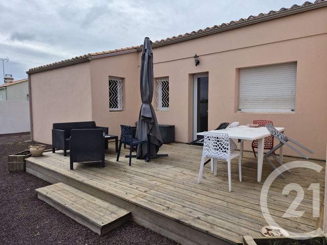 maison à vendre - 5 pièces - 123.39 m2 - LE FENOUILLER - 85 - PAYS-DE-LOIRE - Century 21 Bleu Marine