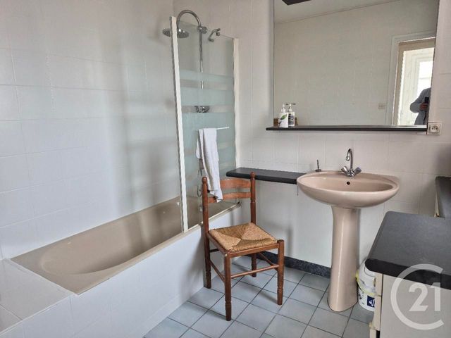 maison à vendre - 5 pièces - 123.39 m2 - LE FENOUILLER - 85 - PAYS-DE-LOIRE - Century 21 Bleu Marine