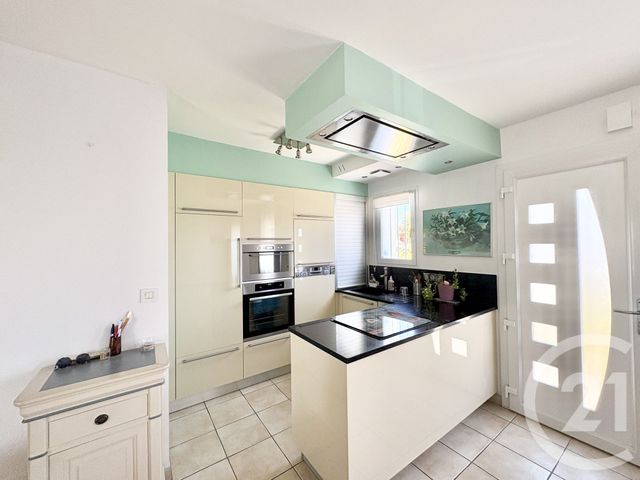 maison à vendre - 3 pièces - 100.0 m2 - GIVRAND - 85 - PAYS-DE-LOIRE - Century 21 Bleu Marine