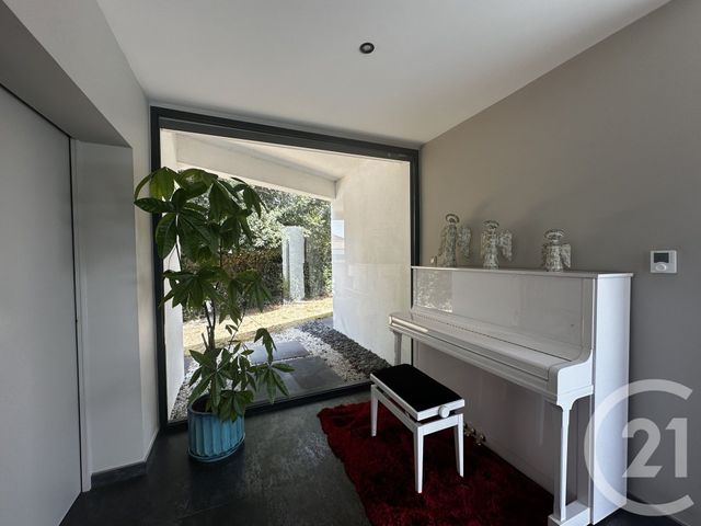 maison à vendre - 8 pièces - 281.2 m2 - ST HILAIRE DE RIEZ - 85 - PAYS-DE-LOIRE - Century 21 Bleu Marine