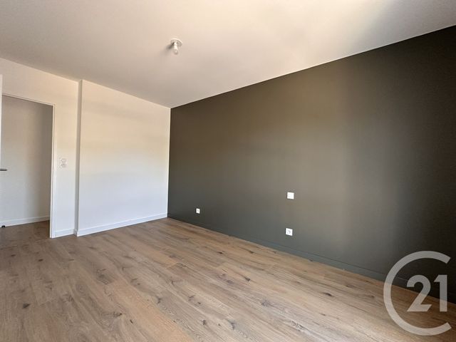 Appartement F3 à vendre - 3 pièces - 59.9 m2 - LE FENOUILLER - 85 - PAYS-DE-LOIRE - Century 21 Bleu Marine