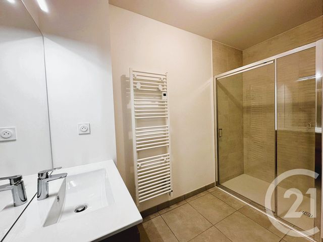 Appartement F3 à vendre - 3 pièces - 65.7 m2 - LE FENOUILLER - 85 - PAYS-DE-LOIRE - Century 21 Bleu Marine