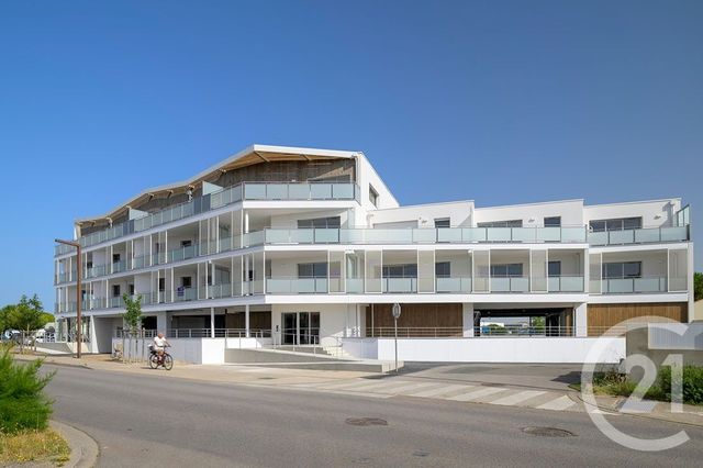 Appartement F3 bis à vendre - 3 pièces - 71.4 m2 - ST GILLES CROIX DE VIE - 85 - PAYS-DE-LOIRE - Century 21 Bleu Marine