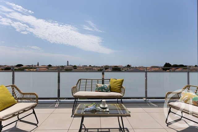 Appartement F3 bis à vendre - 3 pièces - 71.1 m2 - ST GILLES CROIX DE VIE - 85 - PAYS-DE-LOIRE - Century 21 Bleu Marine
