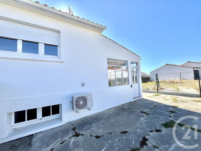 maison à vendre - 2 pièces - 51.78 m2 - LE FENOUILLER - 85 - PAYS-DE-LOIRE - Century 21 Bleu Marine