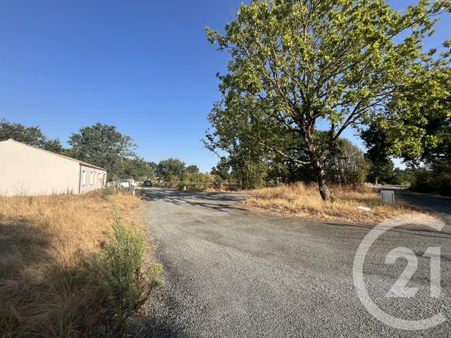 terrain à vendre - 464.0 m2 - COMMEQUIERS - 85 - PAYS-DE-LOIRE - Century 21 Bleu Marine