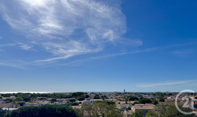 Appartement T3 à vendre - 3 pièces - 57.0 m2 - ST GILLES CROIX DE VIE - 85 - PAYS-DE-LOIRE - Century 21 Bleu Marine