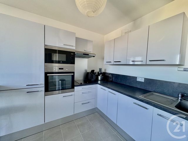 Appartement T3 à vendre - 3 pièces - 57.0 m2 - ST GILLES CROIX DE VIE - 85 - PAYS-DE-LOIRE - Century 21 Bleu Marine