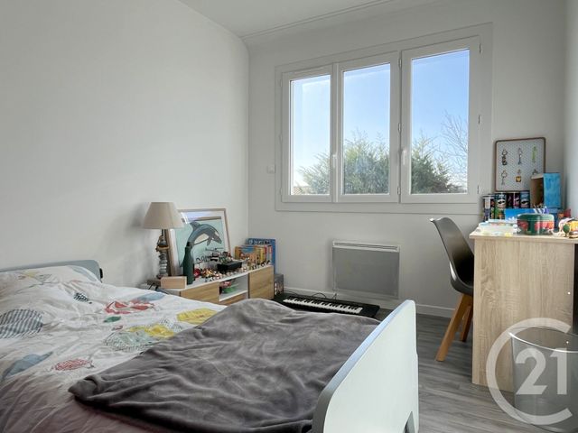 Appartement T3 à vendre - 3 pièces - 47.96 m2 - ST GILLES CROIX DE VIE - 85 - PAYS-DE-LOIRE - Century 21 Bleu Marine