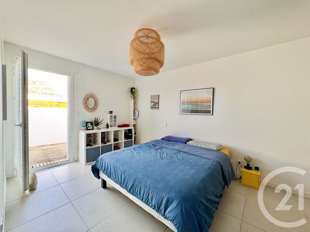 maison à vendre - 4 pièces - 105.47 m2 - L AIGUILLON SUR VIE - 85 - PAYS-DE-LOIRE - Century 21 Bleu Marine
