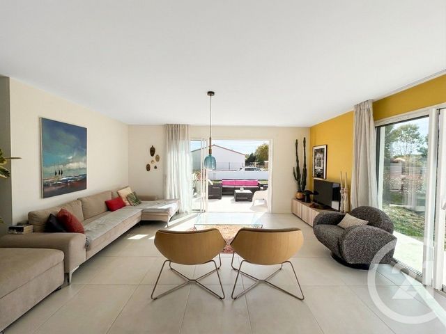 maison à vendre - 4 pièces - 105.47 m2 - L AIGUILLON SUR VIE - 85 - PAYS-DE-LOIRE - Century 21 Bleu Marine