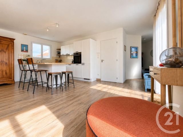 maison à vendre - 4 pièces - 120.0 m2 - LE FENOUILLER - 85 - PAYS-DE-LOIRE - Century 21 Bleu Marine