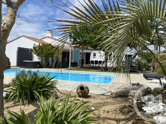 maison à vendre - 5 pièces - 140.0 m2 - LE FENOUILLER - 85 - PAYS-DE-LOIRE - Century 21 Bleu Marine maison à vendre - 5 pièces - 140.0 m2 - LE FENOUILLER - 85 - PAYS-DE-LOIRE - Century 21 Bleu Marine