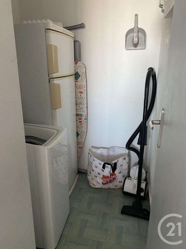 Afficher la photo en grand Appartement T3 à vendre - 3 pièces - 51.83 m2 - ST HILAIRE DE RIEZ - 85 - PAYS-DE-LOIRE - Century 21 Bleu Marine