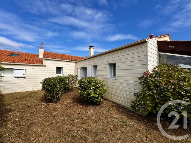 maison à vendre - 4 pièces - 120.62 m2 - ST GILLES CROIX DE VIE - 85 - PAYS-DE-LOIRE - Century 21 Bleu Marine