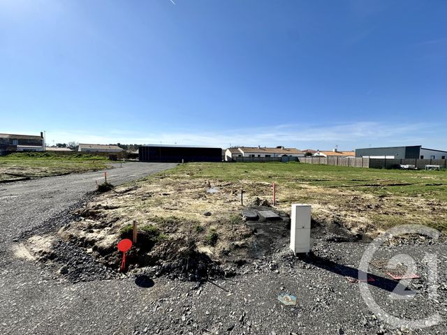 terrain à vendre - 470.0 m2 - L AIGUILLON SUR VIE - 85 - PAYS-DE-LOIRE - Century 21 Bleu Marine