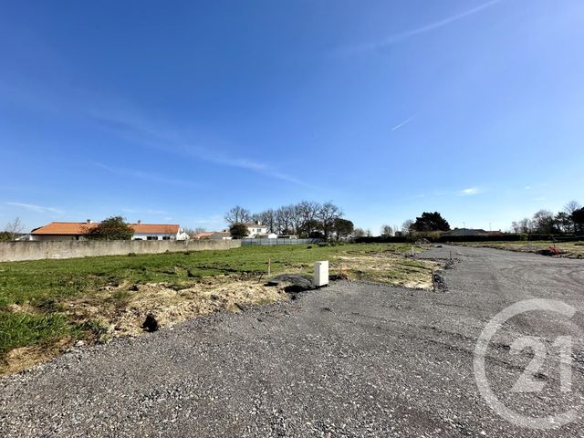 terrain à vendre - 470.0 m2 - L AIGUILLON SUR VIE - 85 - PAYS-DE-LOIRE - Century 21 Bleu Marine