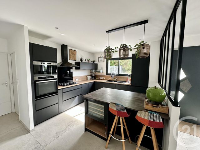 maison à vendre - 5 pièces - 133.8 m2 - LE FENOUILLER - 85 - PAYS-DE-LOIRE - Century 21 Bleu Marine