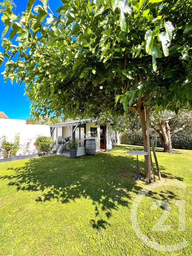 maison à vendre - 4 pièces - 130.97 m2 - ST GILLES CROIX DE VIE - 85 - PAYS-DE-LOIRE - Century 21 Bleu Marine