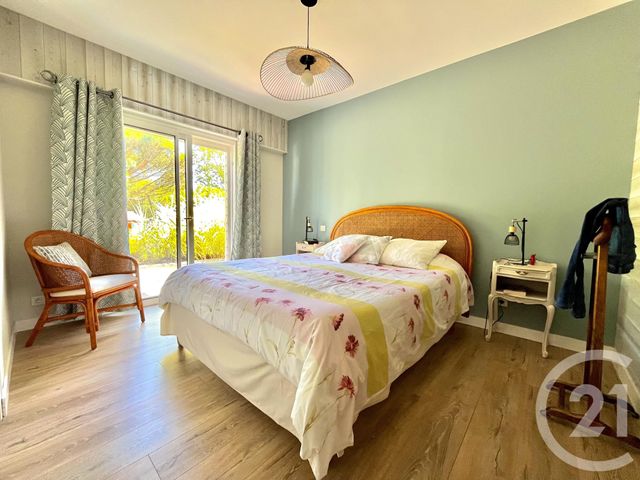 maison à vendre - 4 pièces - 130.97 m2 - ST GILLES CROIX DE VIE - 85 - PAYS-DE-LOIRE - Century 21 Bleu Marine