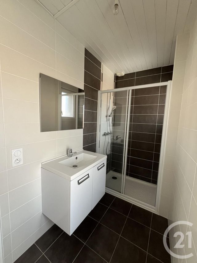 Appartement F3 à vendre - 3 pièces - 53.8 m2 - ST GILLES CROIX DE VIE - 85 - PAYS-DE-LOIRE - Century 21 Bleu Marine