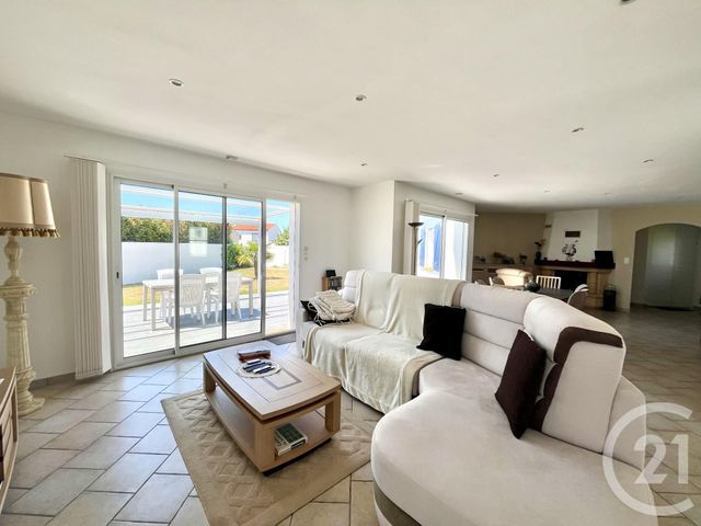 maison à vendre - 4 pièces - 133.96 m2 - LE FENOUILLER - 85 - PAYS-DE-LOIRE - Century 21 Bleu Marine