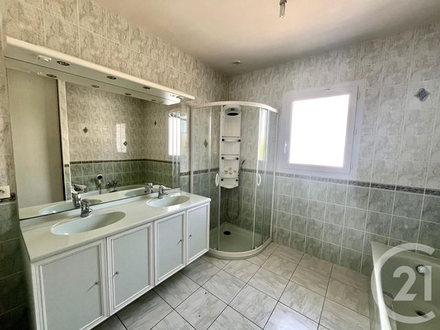 Afficher la photo en grand maison à vendre - 4 pièces - 115.95 m2 - APREMONT - 85 - PAYS-DE-LOIRE - Century 21 Bleu Marine