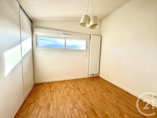 Appartement T3 à vendre - 3 pièces - 72.0 m2 - ST GILLES CROIX DE VIE - 85 - PAYS-DE-LOIRE - Century 21 Bleu Marine