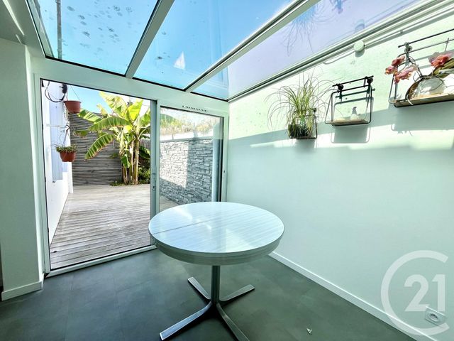 maison à vendre - 2 pièces - 52.74 m2 - ST GILLES CROIX DE VIE - 85 - PAYS-DE-LOIRE - Century 21 Bleu Marine